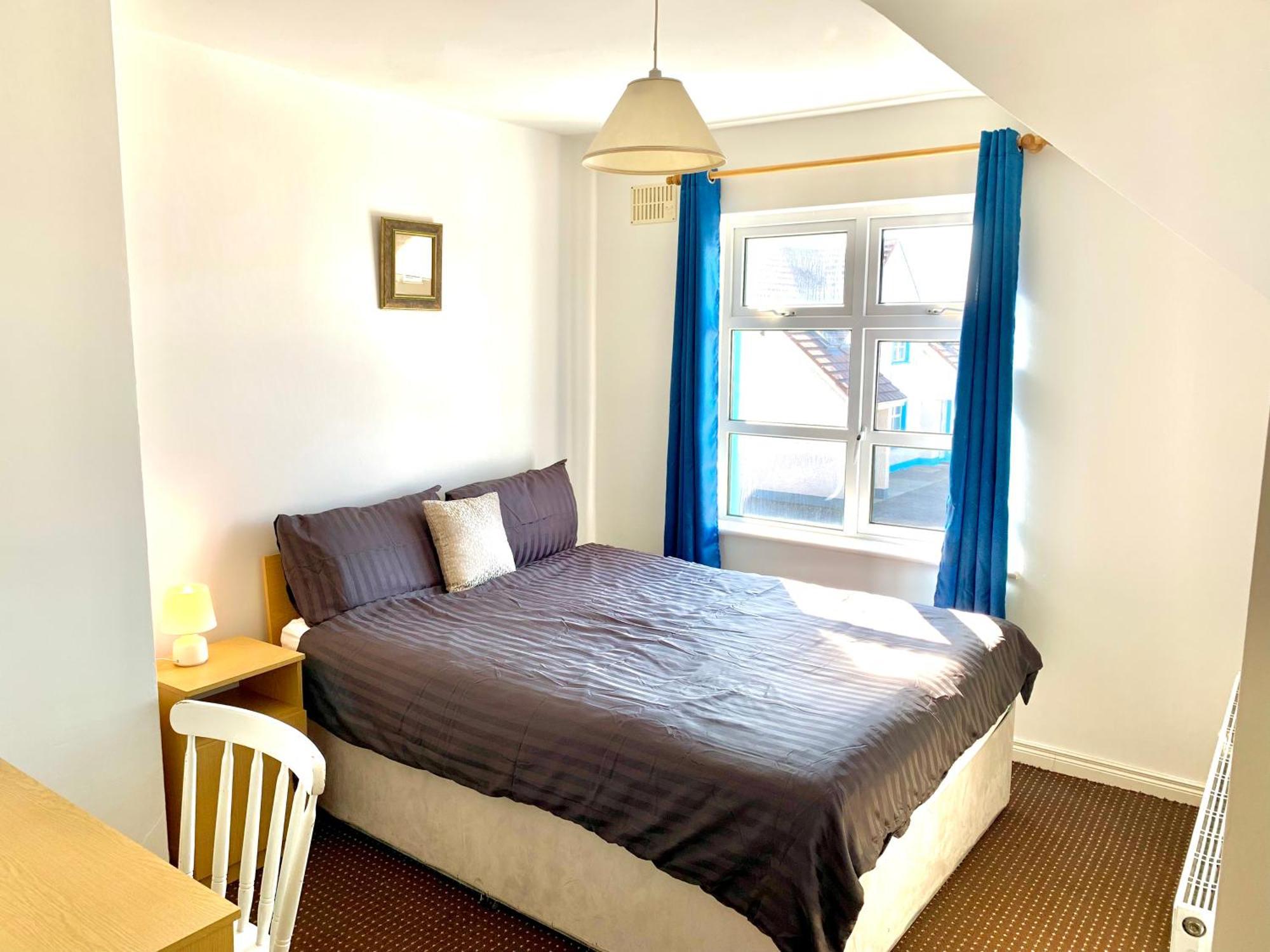 22 Marine View